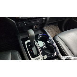 843578