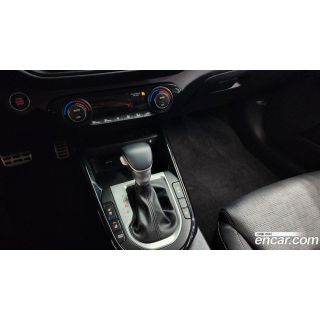 413886