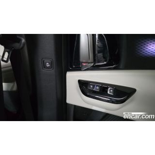 443200