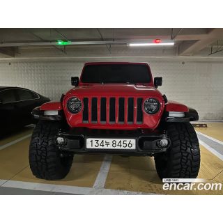 587281