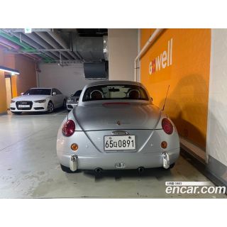 692124