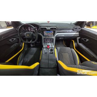 372284