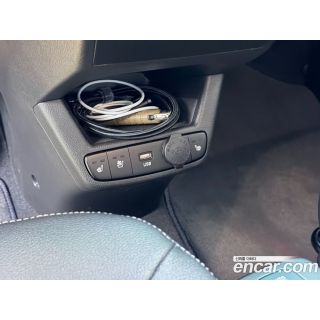 472637
