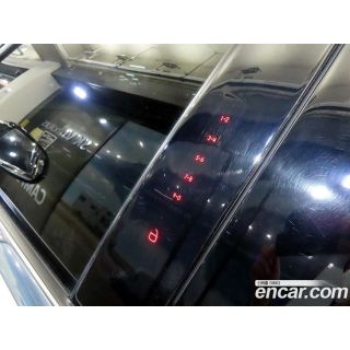 232007