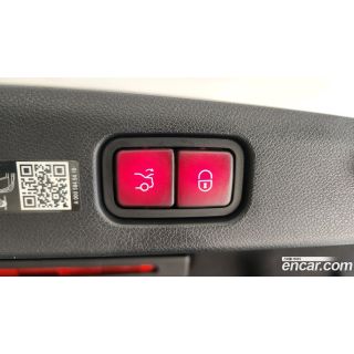 880972