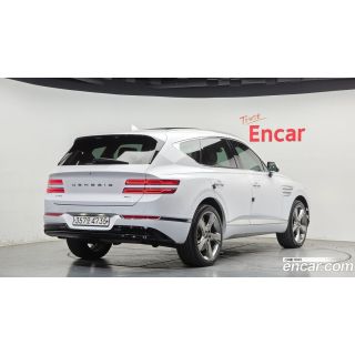 487704