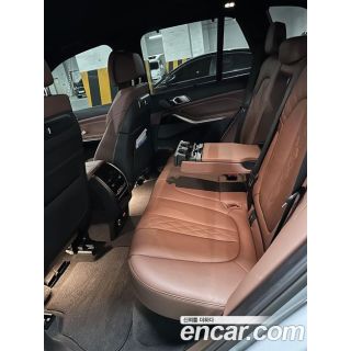 793495