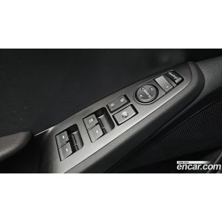 231044