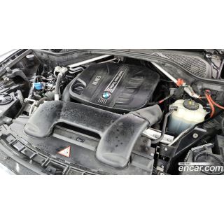 385875