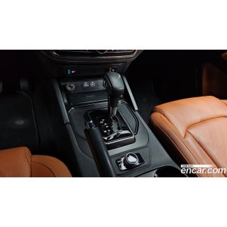 817695