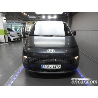993718