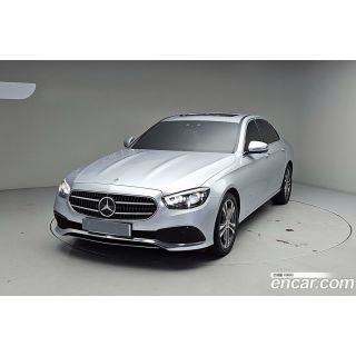 526933