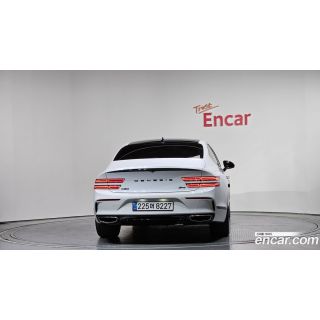 390900