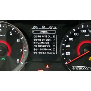 31818