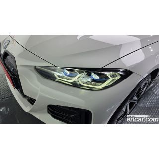 608742