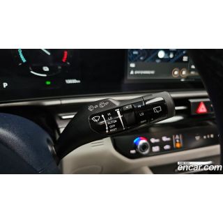 391123