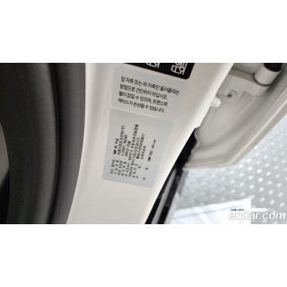 977676