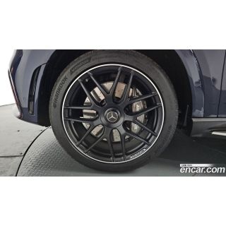 977075