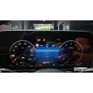 880114