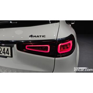 832432