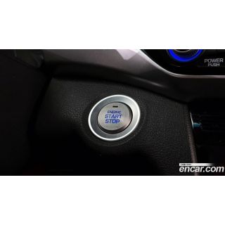 879561
