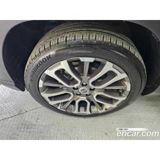 240985