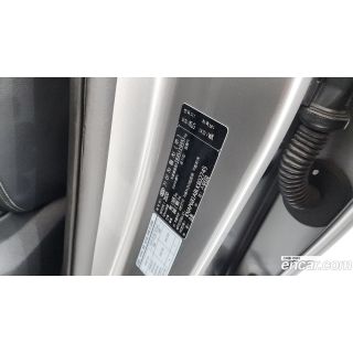 476647