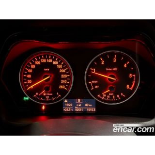 990392