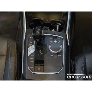 696687