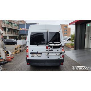 868715