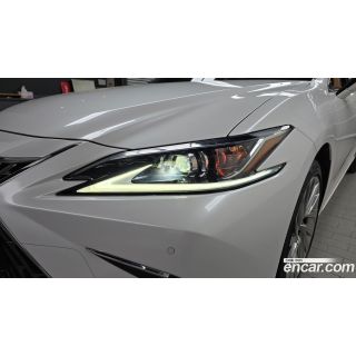 308886