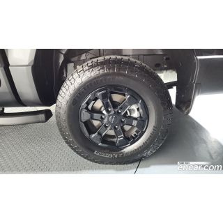 696494