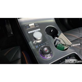 915947
