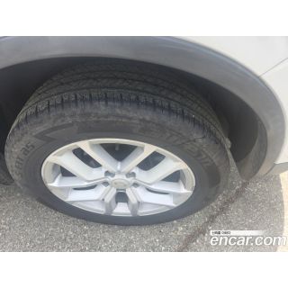 565661