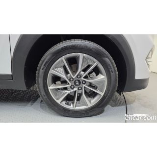 737173