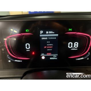794318