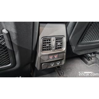 943285