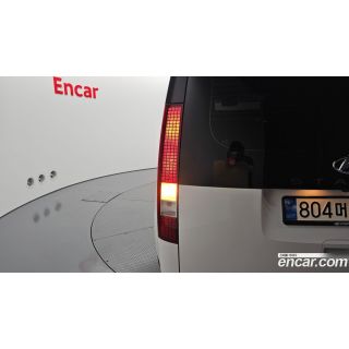 660858