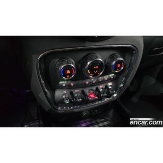 774318