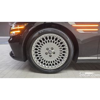 557016