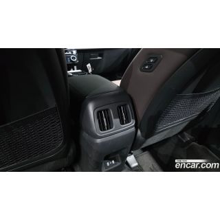 912329