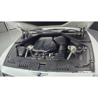 448358
