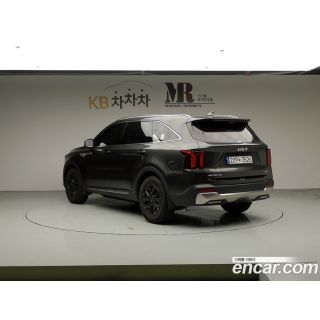 618203