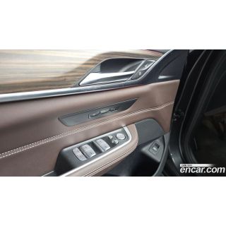 447982