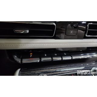 523004
