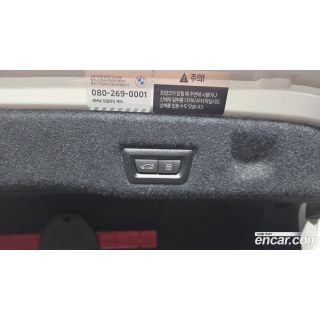 328413