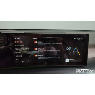 884053