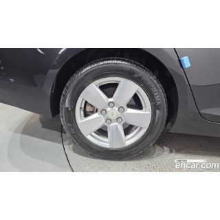 677541
