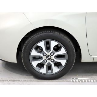 307753