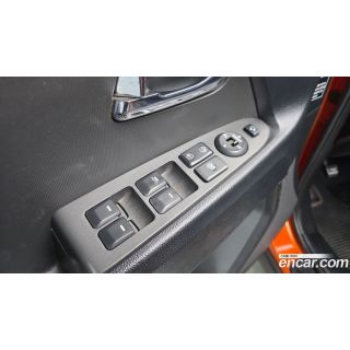 992295